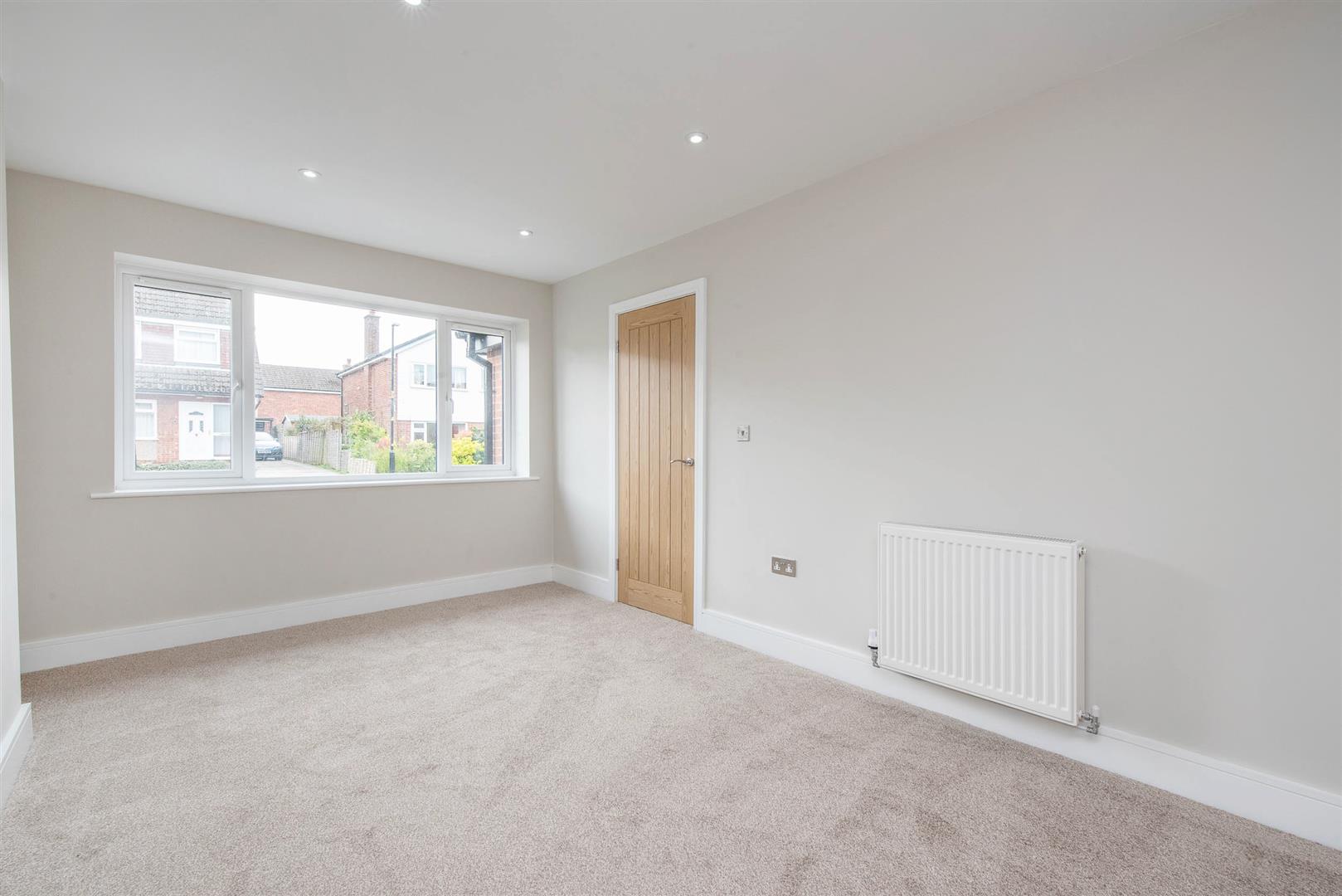3 bed property in Kellet Avenue, Leyland